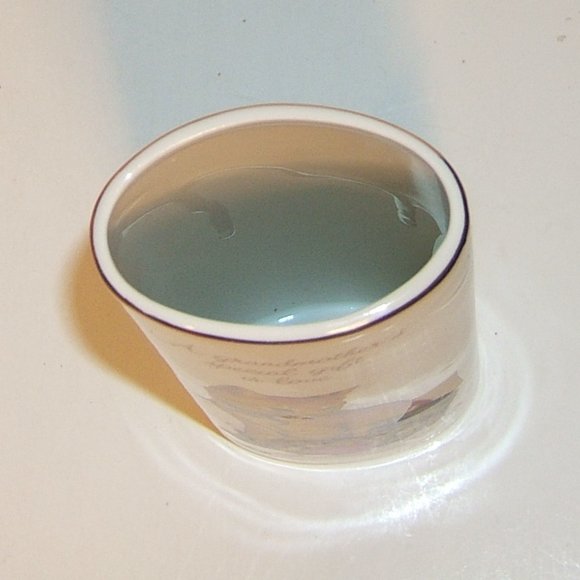 Vintage Design Collection Genuine Porcelain Vase Grandmother Gift Signed LLPowel - Picture 5 of 6